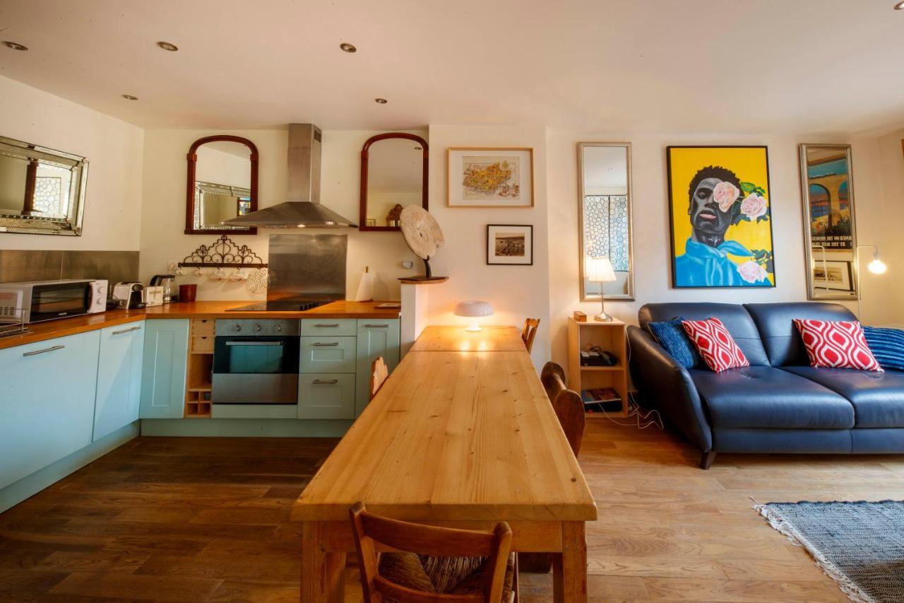 Spacious And Bright Flat Close To The Beach : Heart Of Old Niza Exterior foto